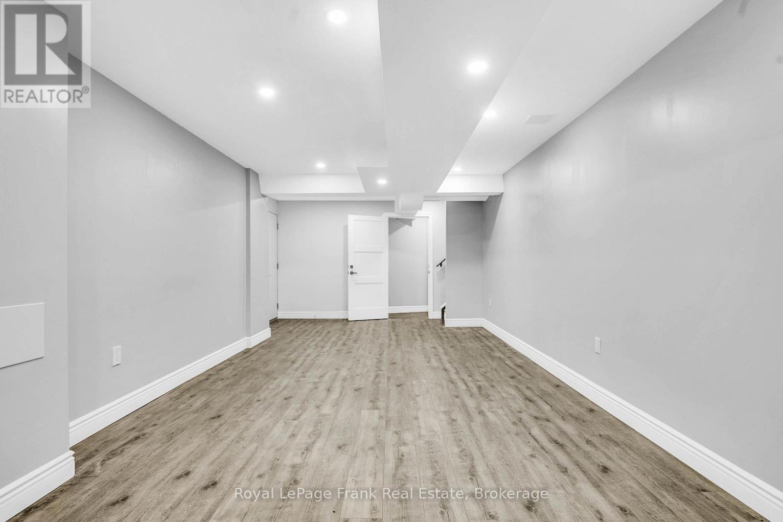 3b George Street, Innisfil, Ontario L0L 1L0 - Photo 38 - N13654776