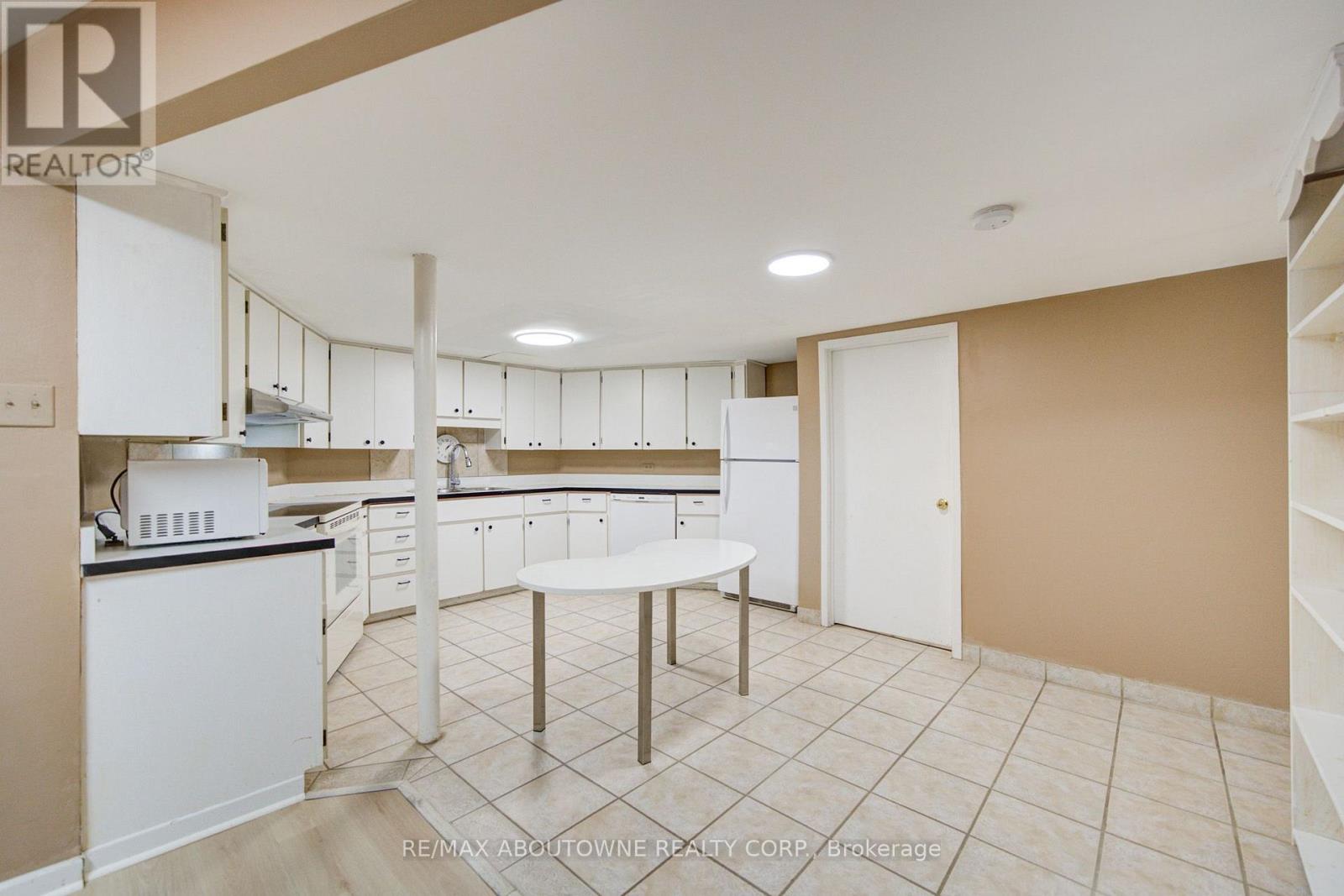 Lower - 1156 Old Colony Road, Oakville, Ontario L6M 1J8 - Photo 14 - W13654784