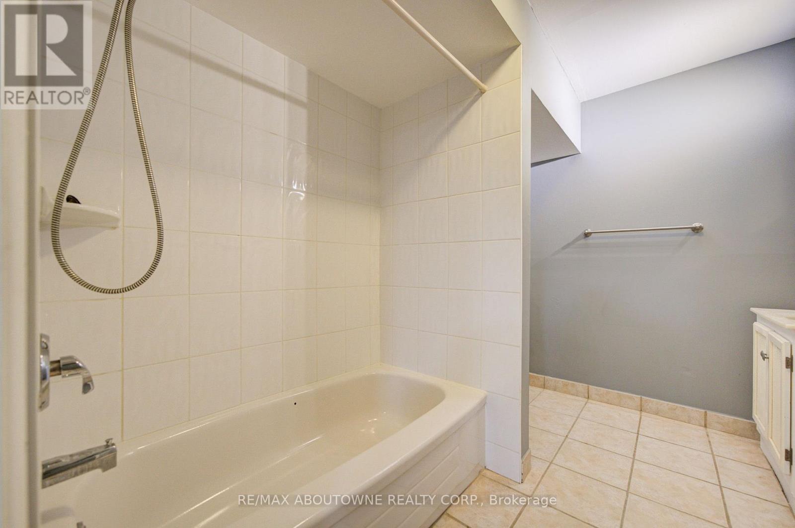 Lower - 1156 Old Colony Road, Oakville, Ontario L6M 1J8 - Photo 33 - W13654784