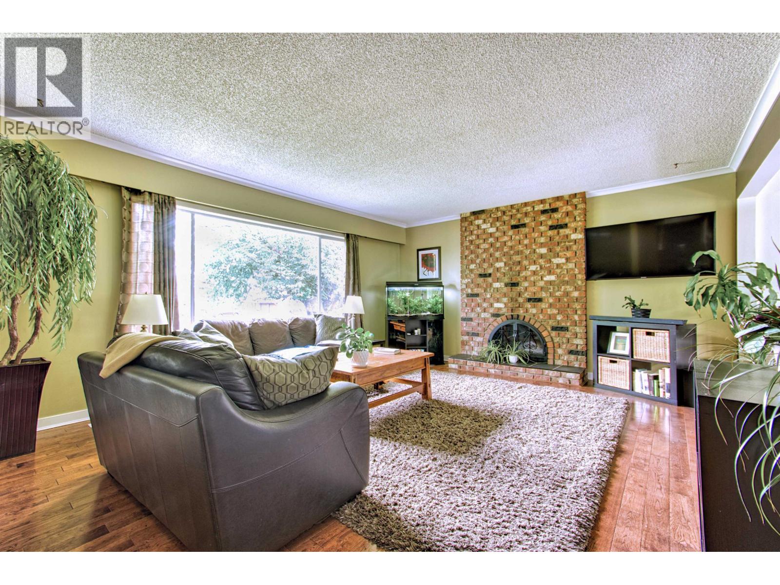18843 120 Avenue, Pitt Meadows, British Columbia  V3Y 1W5 - Photo 3 - R3149428