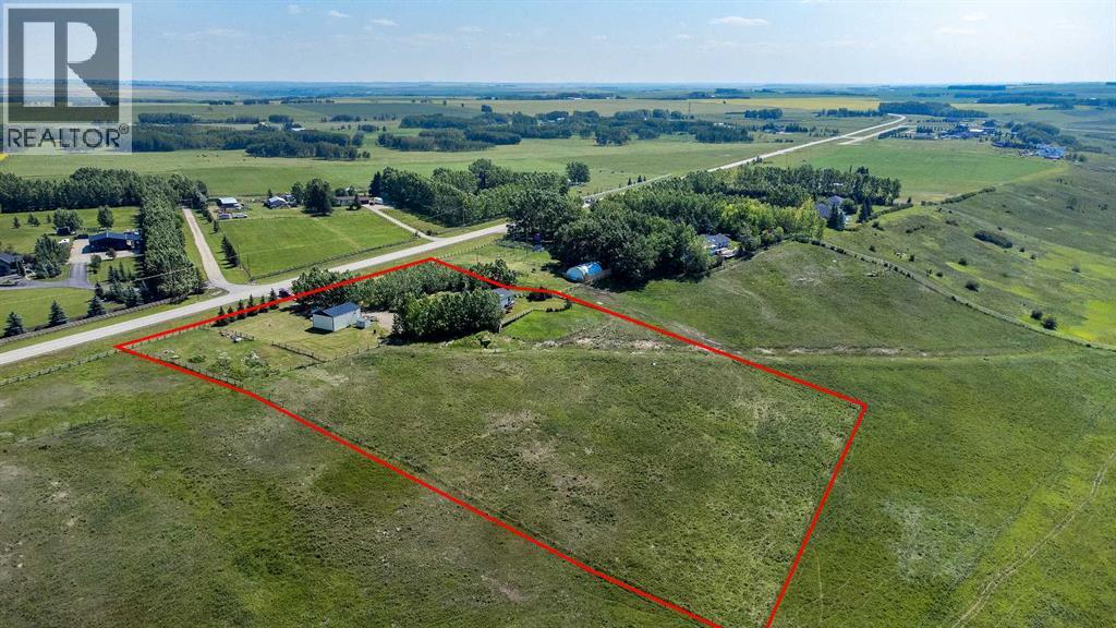 280285 Symons Valley Road, Rural Rocky View County, Alberta  T4B 2A3 - Photo 2 - A2335460