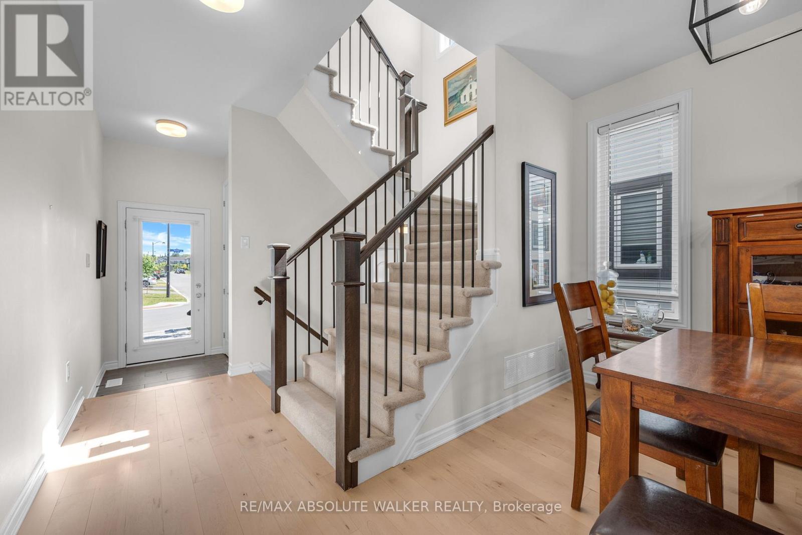 728 Perseus Avenue, Ottawa, Ontario  K2J 6V8 - Photo 3 - X13654818