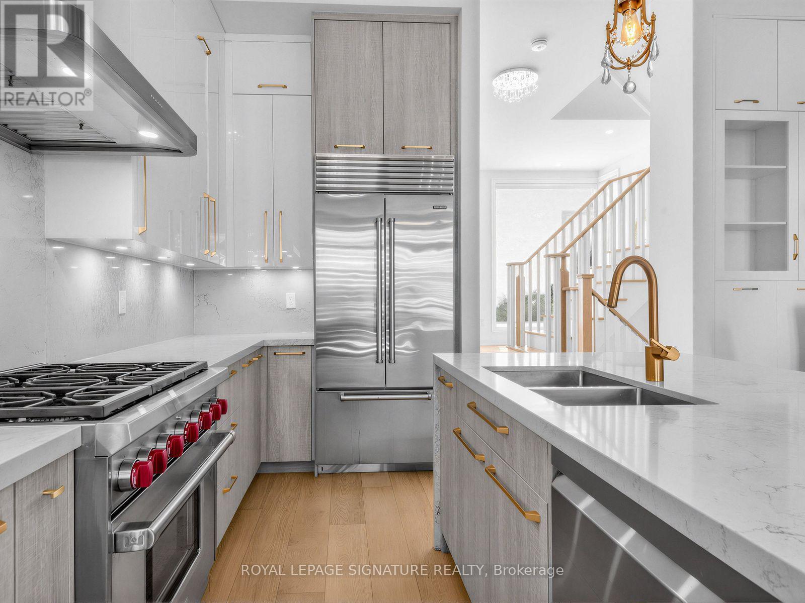 308 King Road, Richmond Hill, Ontario  L4E 1H4 - Photo 16 - N13629018