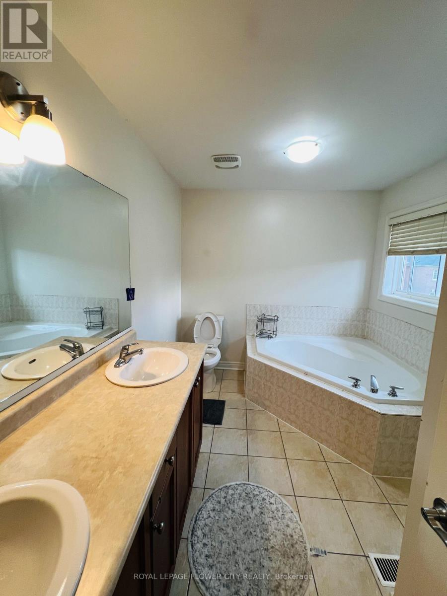 9 Shuter Lane, Brampton, Ontario  L6Y 5P1 - Photo 13 - W13654738
