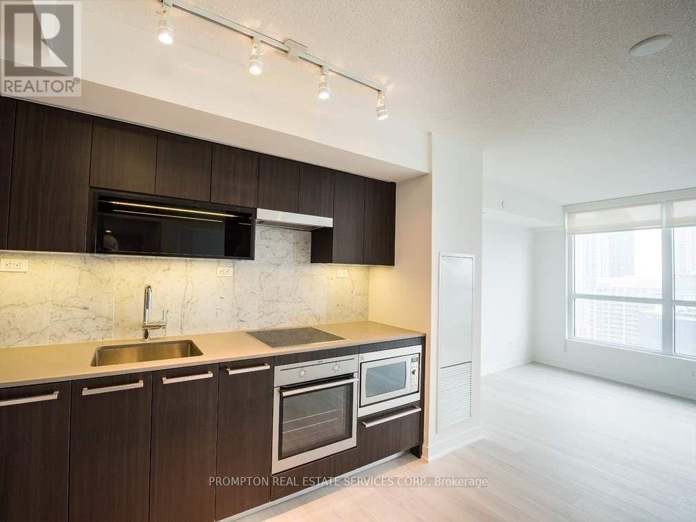 1115 - 80 Queens Wharf Road, Toronto, Ontario  M5V 0J3 - Photo 2 - C13654800