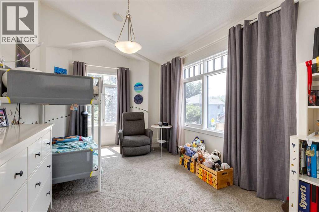 2239 Bowness Road NW, Calgary, Alberta  T2N 3L4 - Photo 28 - A2334422