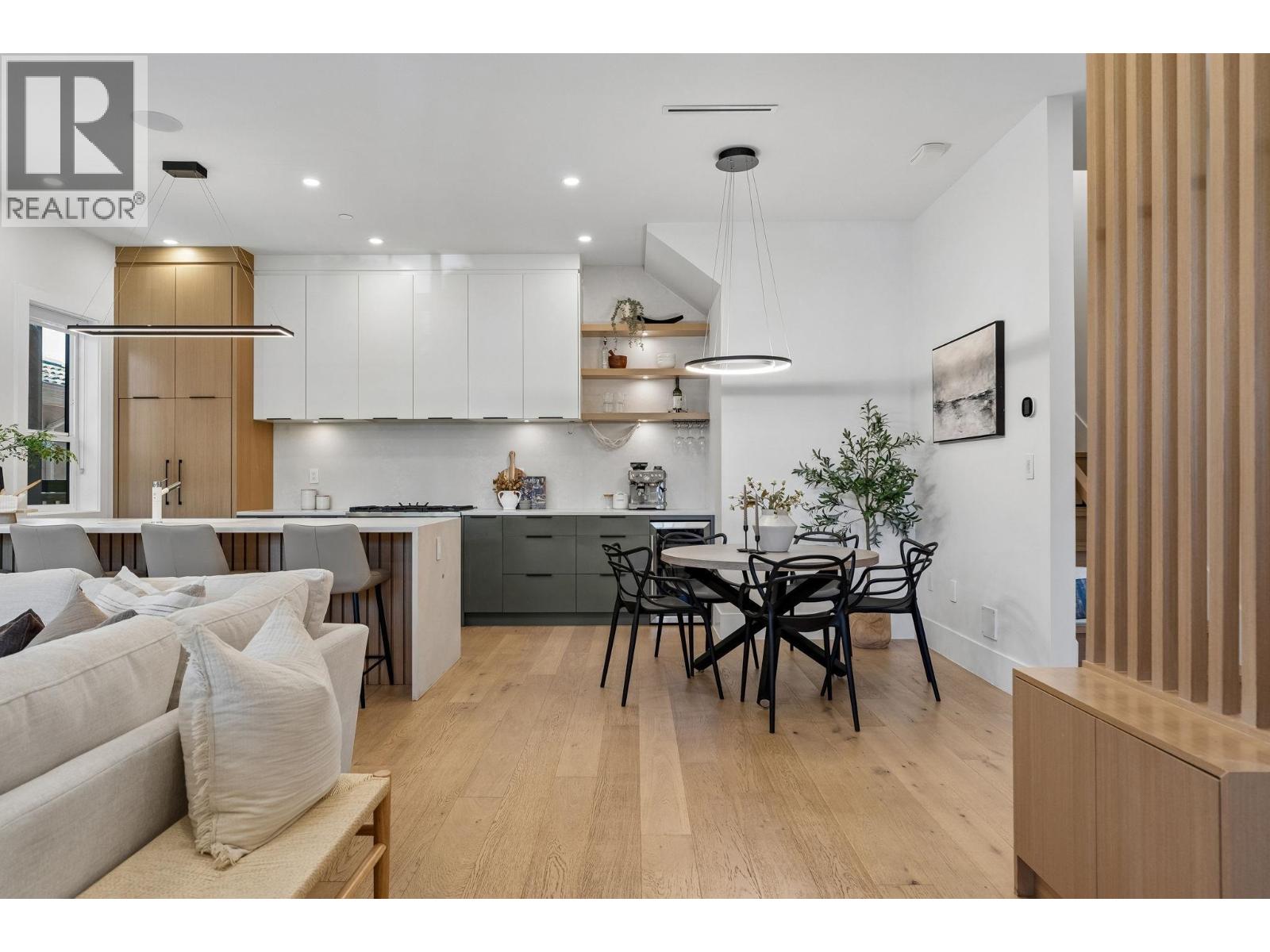 1234 E 19th Avenue, Vancouver, British Columbia  V5V 1L3 - Photo 6 - R3152057