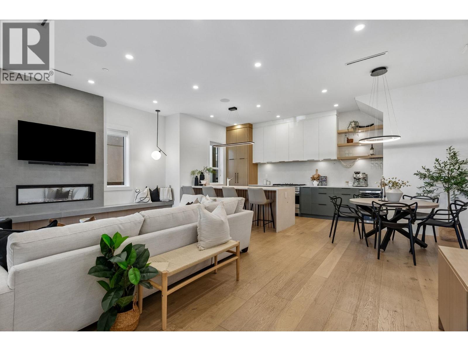 1234 E 19th Avenue, Vancouver, British Columbia  V5V 1L3 - Photo 4 - R3152057