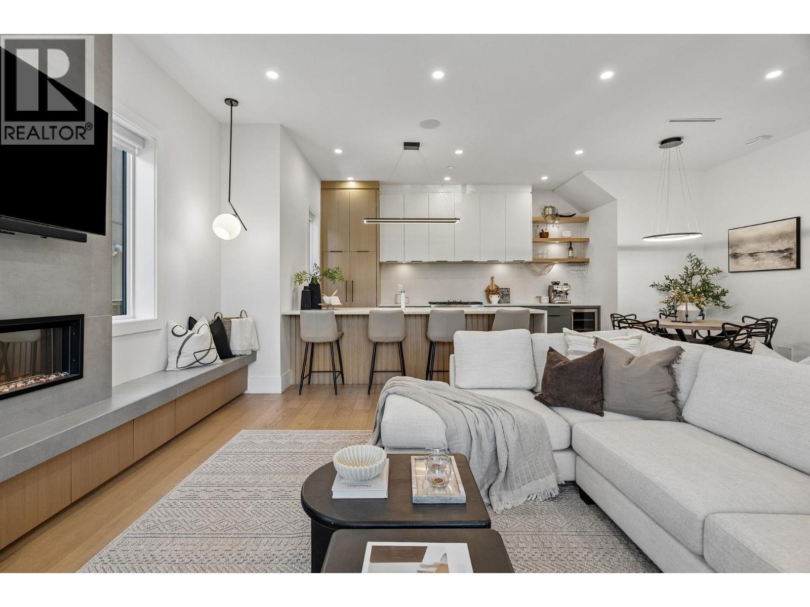 1234 E 19th Avenue, Vancouver, British Columbia  V5V 1L3 - Photo 5 - R3152057