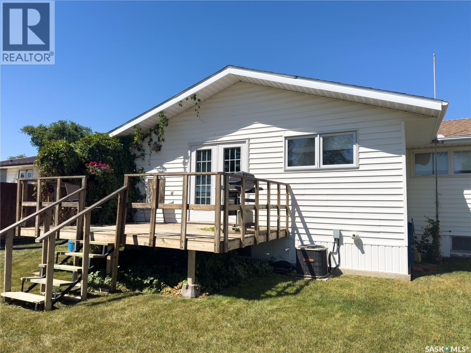 554 Butte Street, Central Butte, Saskatchewan  S0H 0T0 - Photo 12 - SK045009