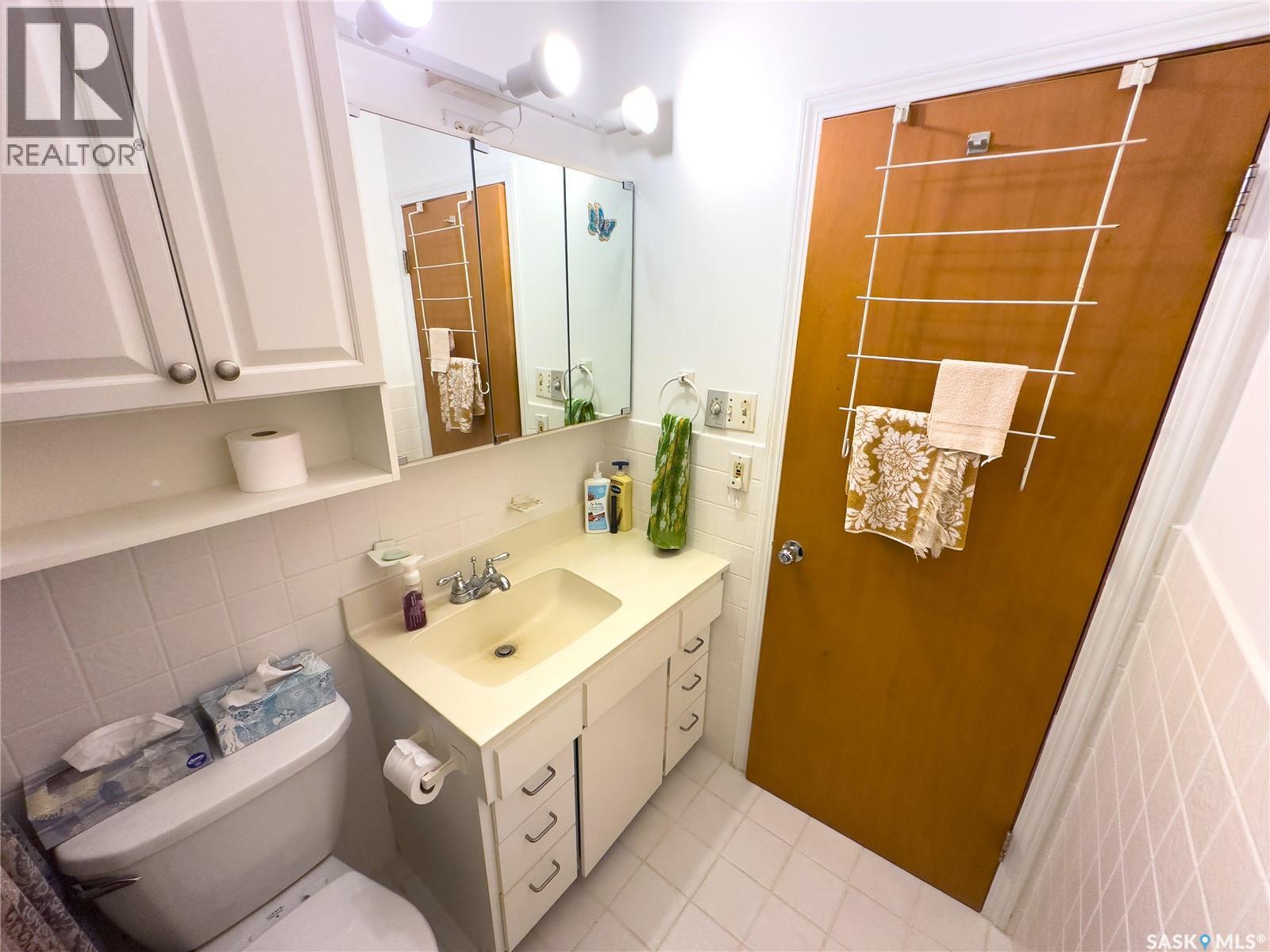 554 Butte Street, Central Butte, Saskatchewan  S0H 0T0 - Photo 24 - SK045009