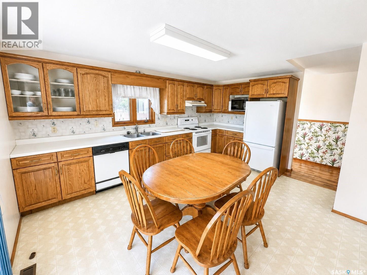 554 Butte Street, Central Butte, Saskatchewan  S0H 0T0 - Photo 26 - SK045009