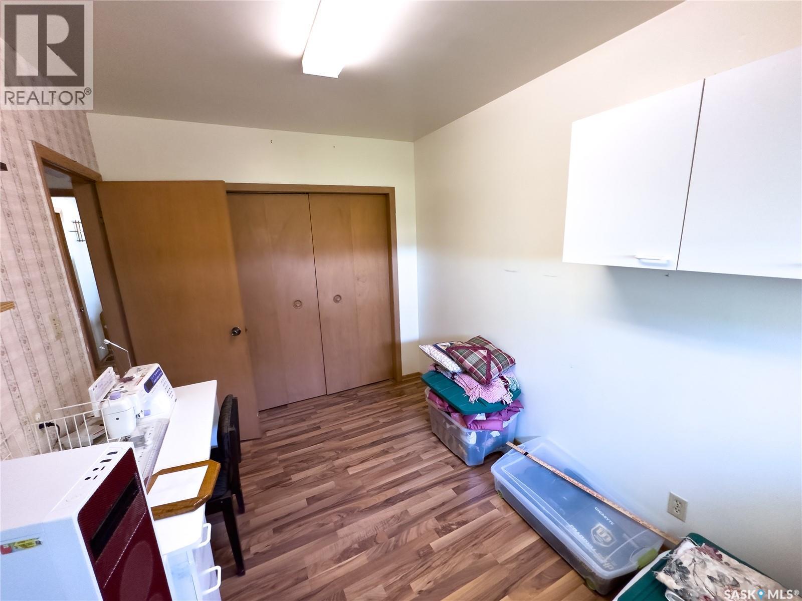 554 Butte Street, Central Butte, Saskatchewan  S0H 0T0 - Photo 33 - SK045009