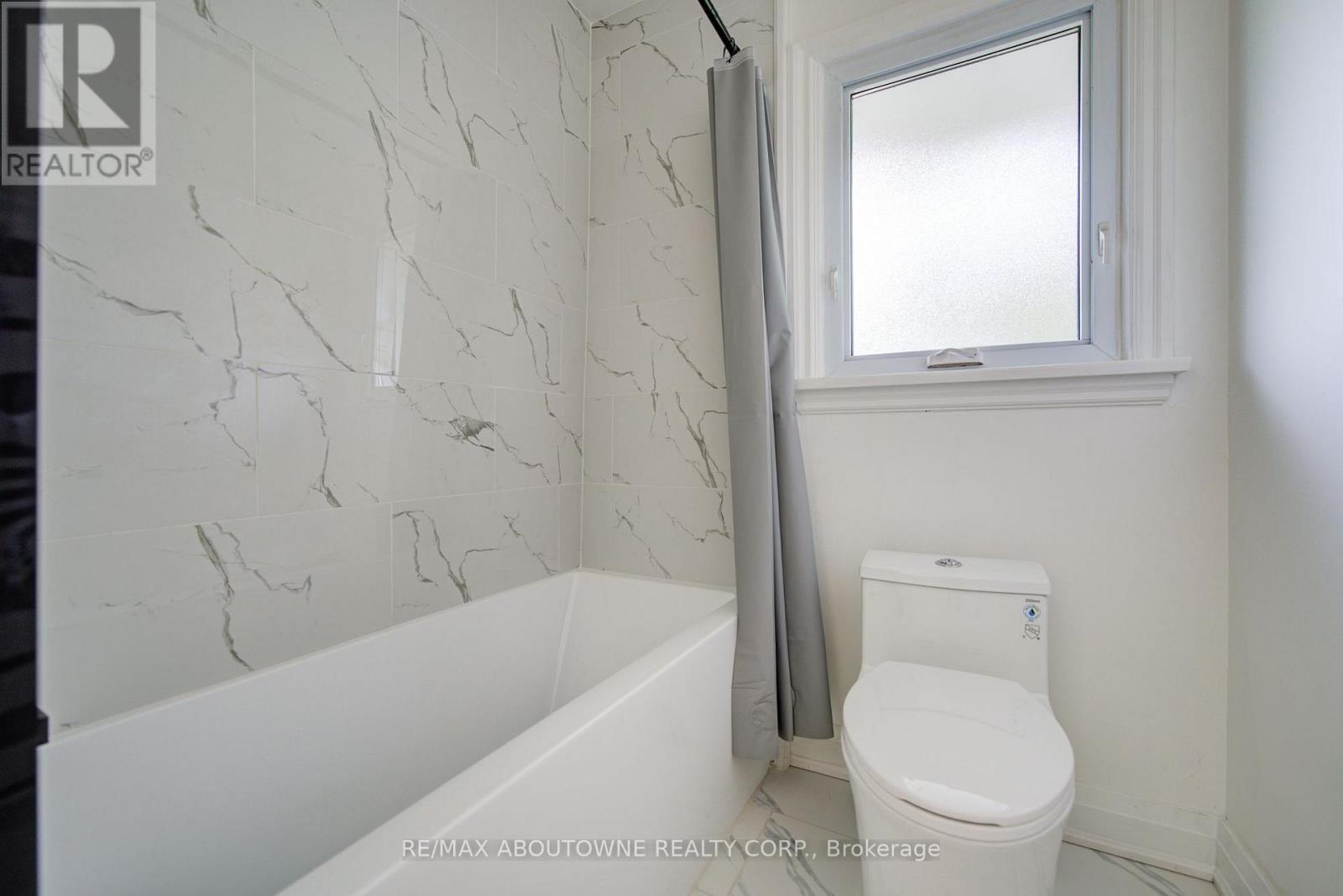 30 Dale Avenue, Hamilton, Ontario  L8G 3L9 - Photo 20 - X13654812