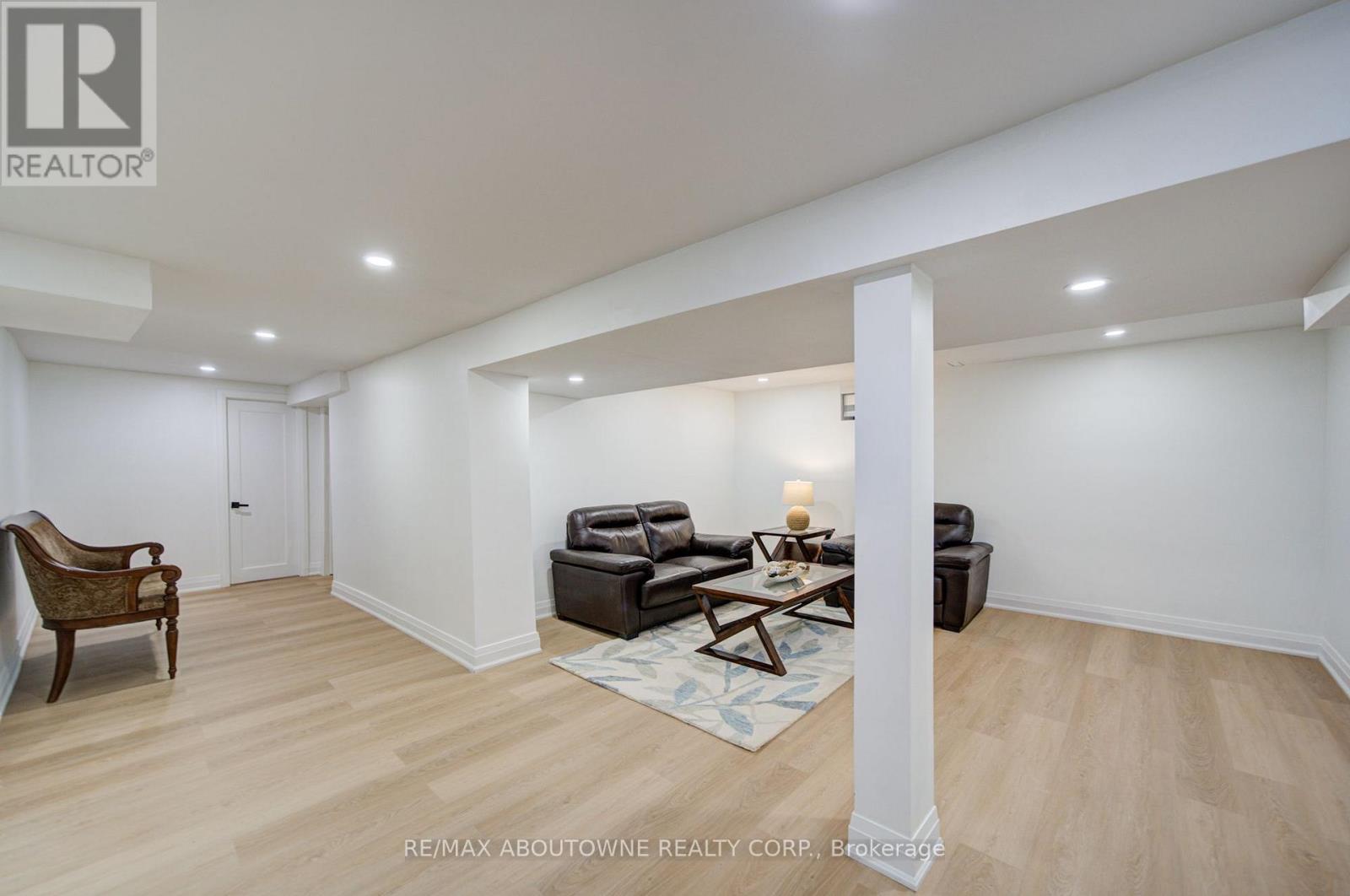 30 Dale Avenue, Hamilton, Ontario  L8G 3L9 - Photo 29 - X13654812