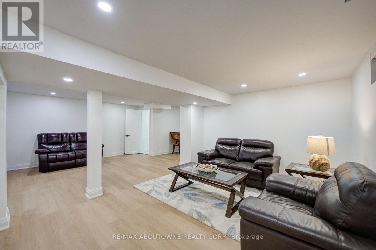 30 Dale Avenue, Hamilton, Ontario  L8G 3L9 - Photo 33 - X13654812