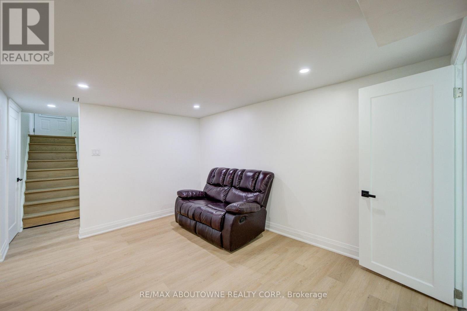 30 Dale Avenue, Hamilton, Ontario  L8G 3L9 - Photo 34 - X13654812