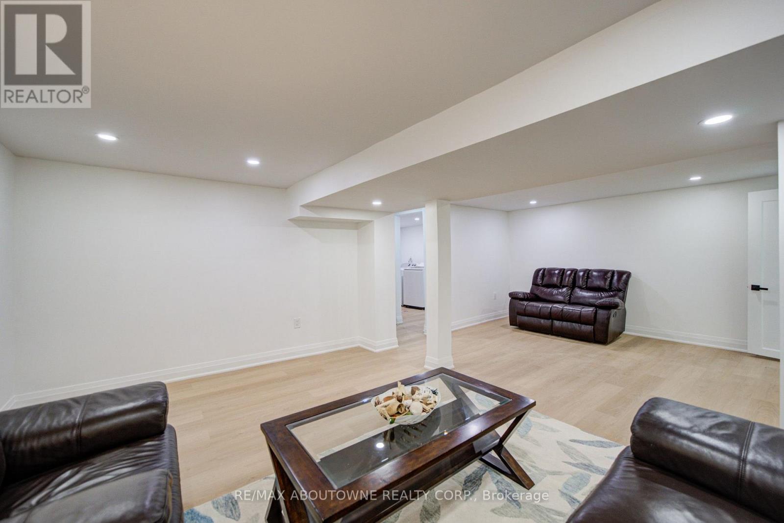 30 Dale Avenue, Hamilton, Ontario  L8G 3L9 - Photo 35 - X13654812