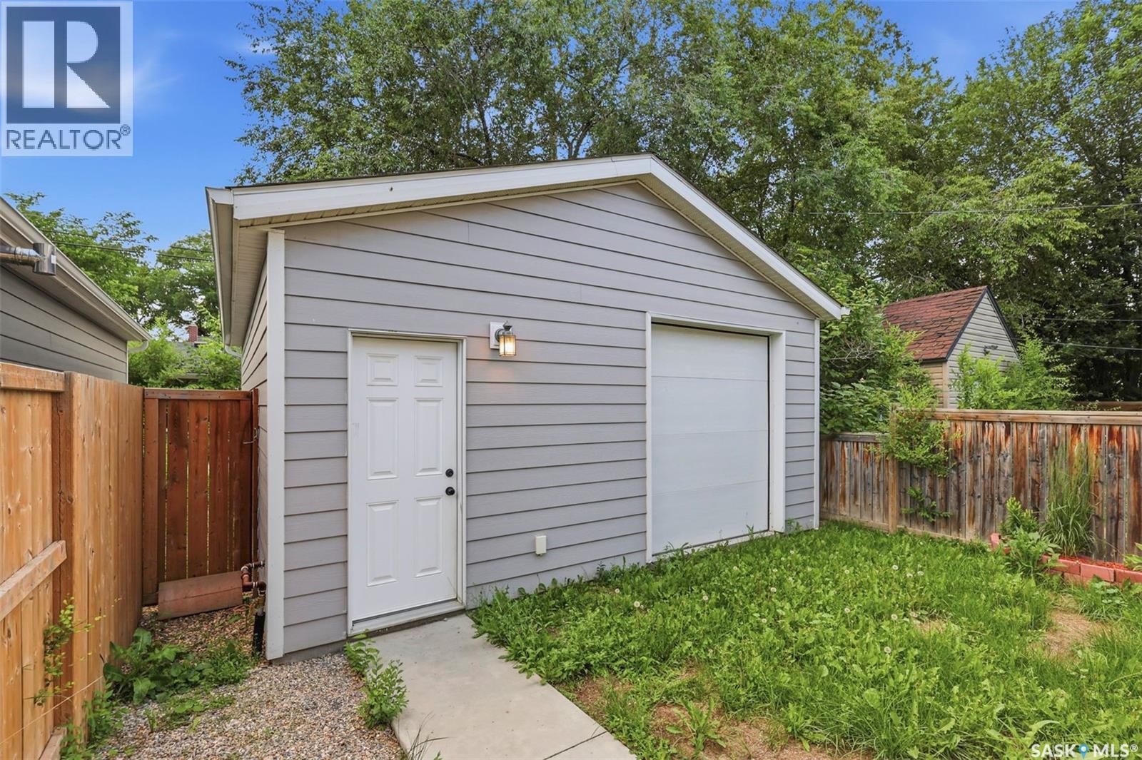 1402 Wiggins Avenue S, Saskatoon, Saskatchewan  S7H 2J6 - Photo 46 - SK042149