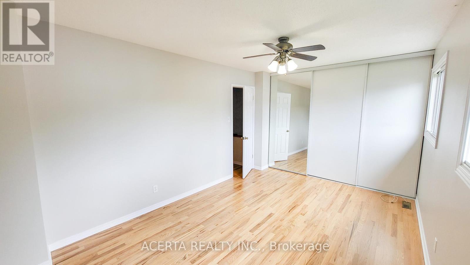 249 Teal Crescent, Ottawa, Ontario  K1E 2C3 - Photo 12 - X13654824