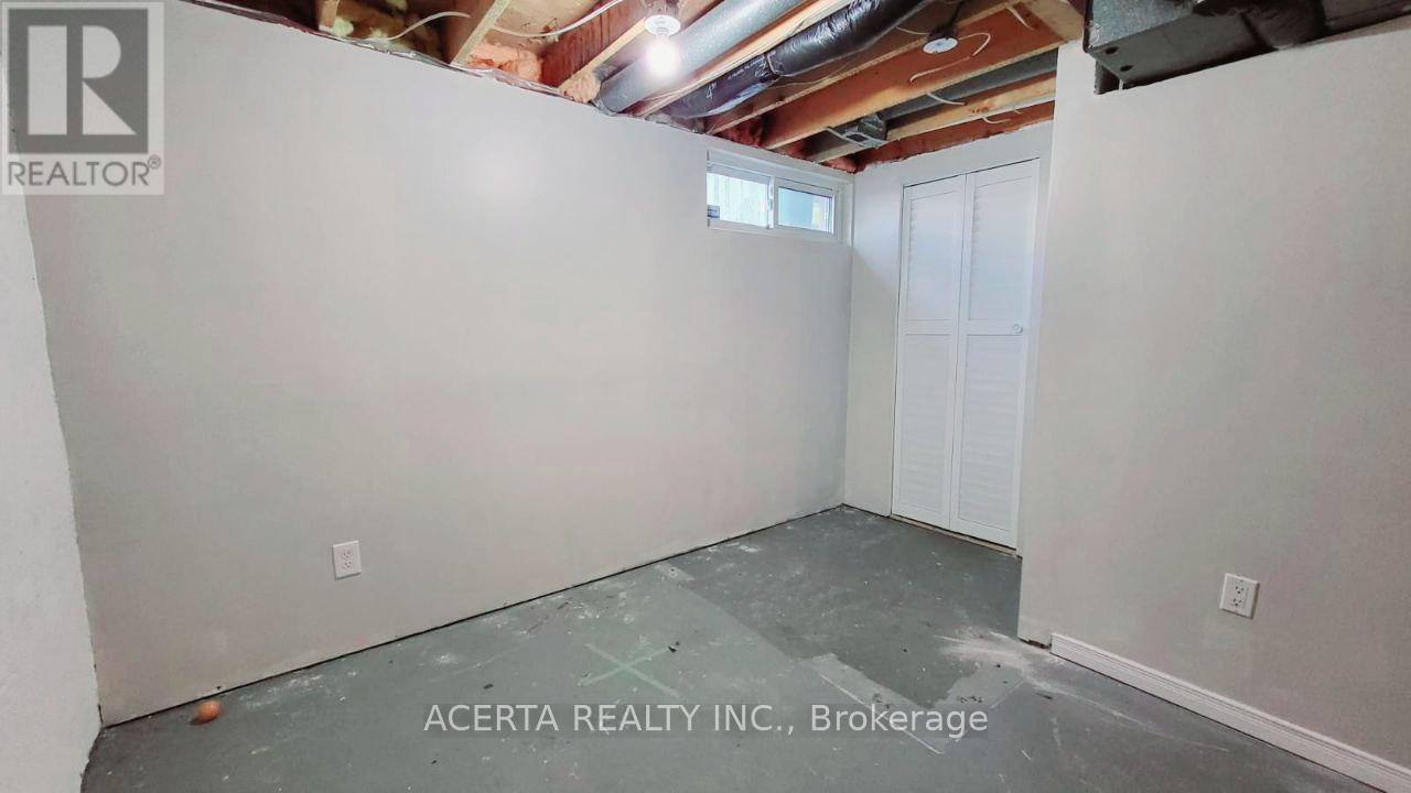 249 Teal Crescent, Ottawa, Ontario  K1E 2C3 - Photo 19 - X13654824