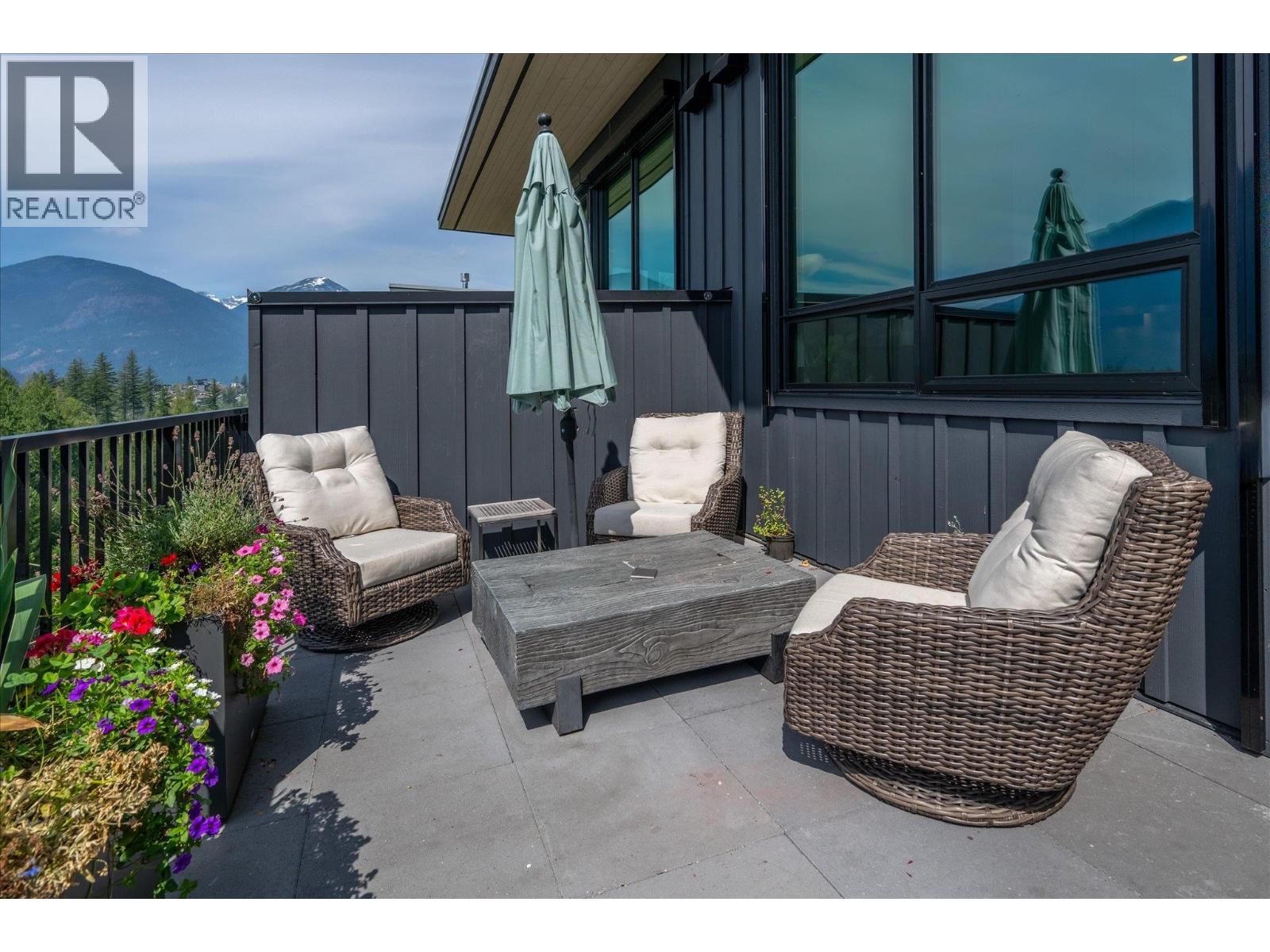 26 4000 Sunstone Way, Pemberton, British Columbia V0N 2L3 - Photo 11 - R3153984