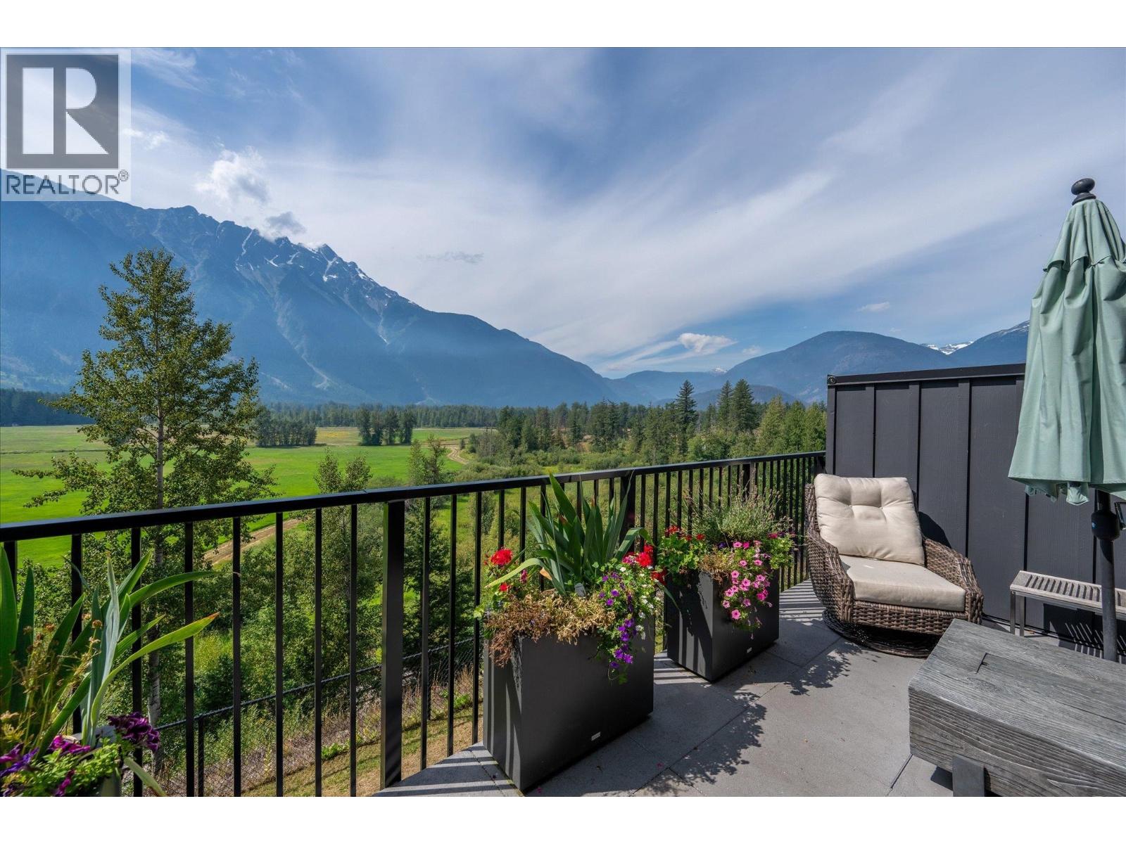 26 4000 Sunstone Way, Pemberton, British Columbia V0N 2L3 - Photo 12 - R3153984