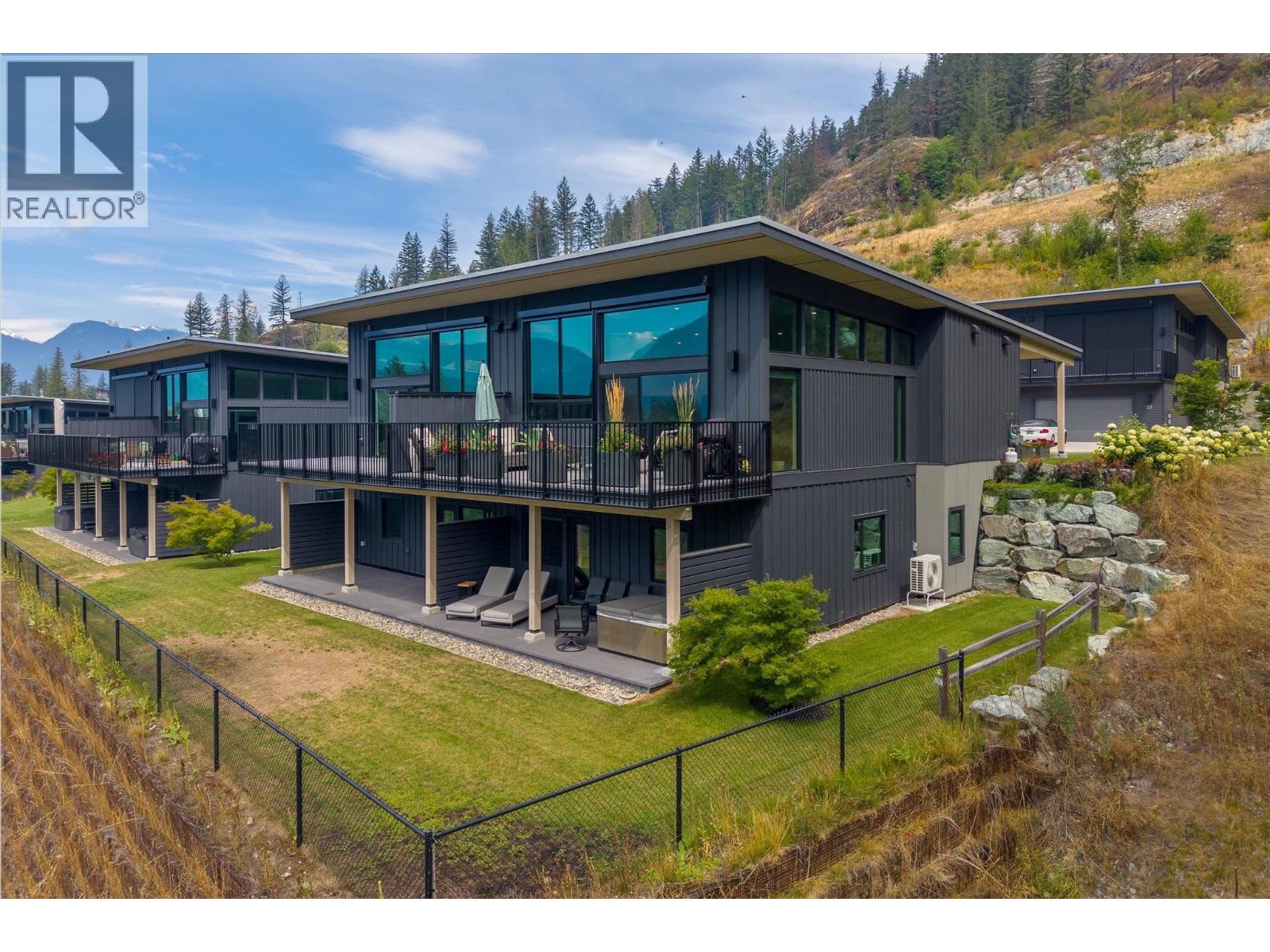 26 4000 Sunstone Way, Pemberton, British Columbia V0N 2L3 - Photo 40 - R3153984