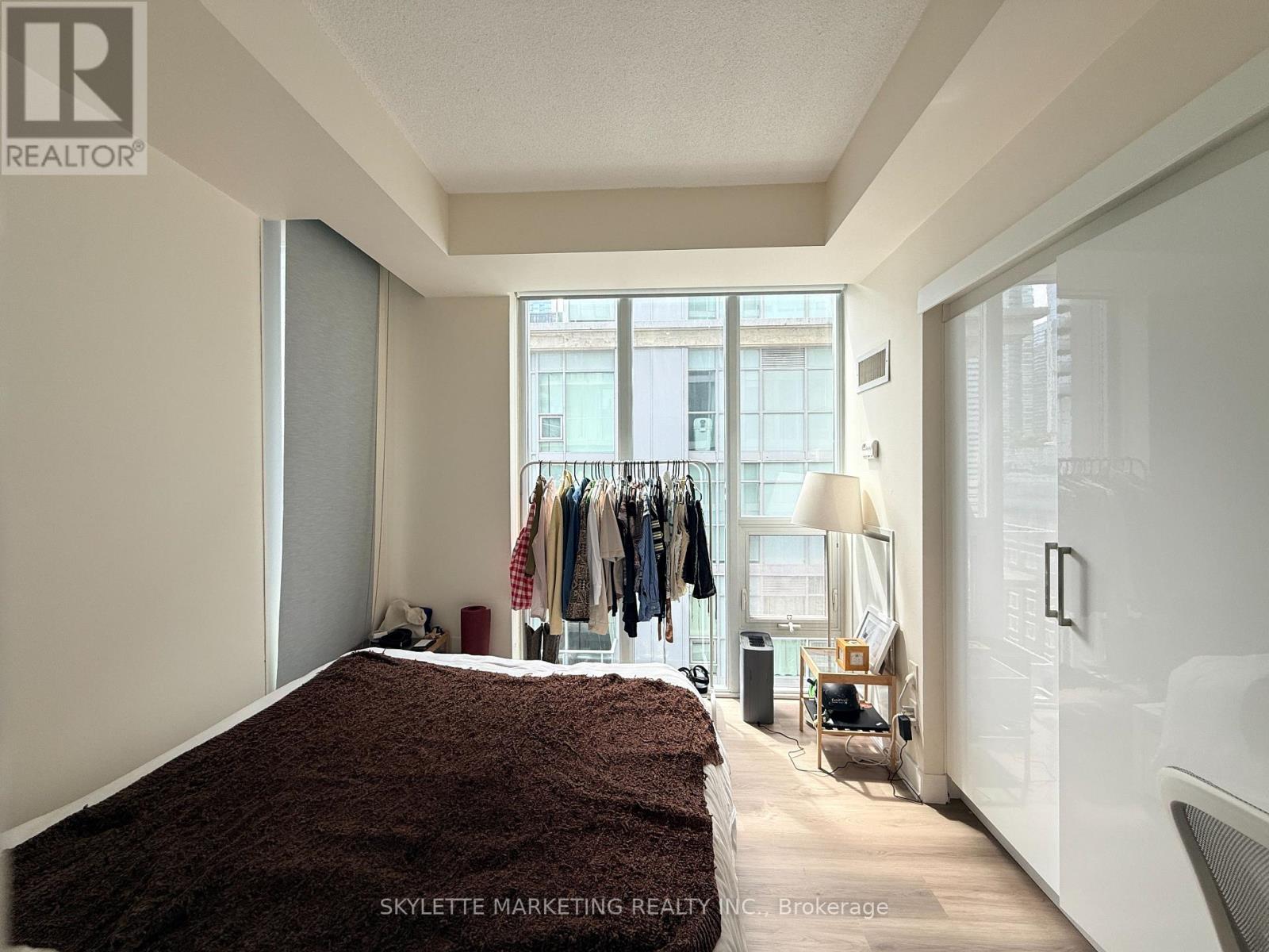 1203 - 126 Simcoe Street, Toronto, Ontario M5H 4E6 - Photo 11 - C13654828