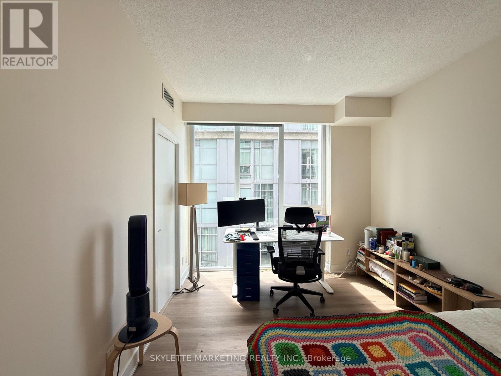 1203 - 126 Simcoe Street, Toronto, Ontario M5H 4E6 - Photo 21 - C13654828
