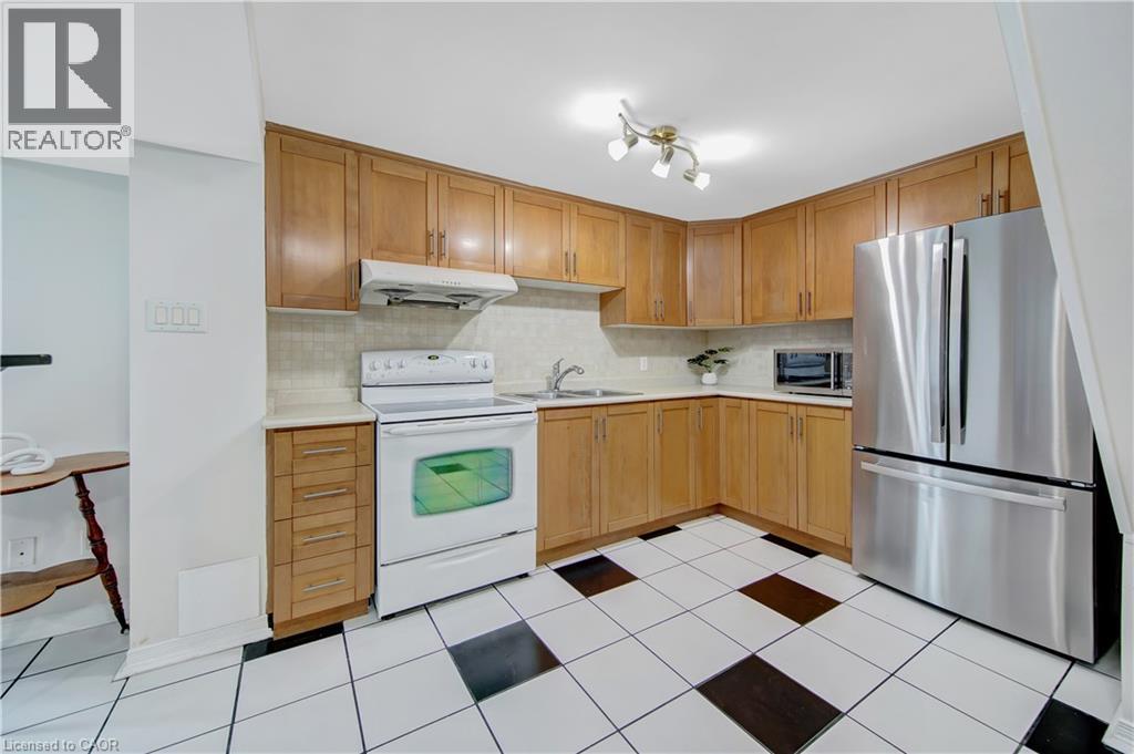 2796 Tallberg Court, Mississauga, Ontario  L5J 1T1 - Photo 33 - 40854349