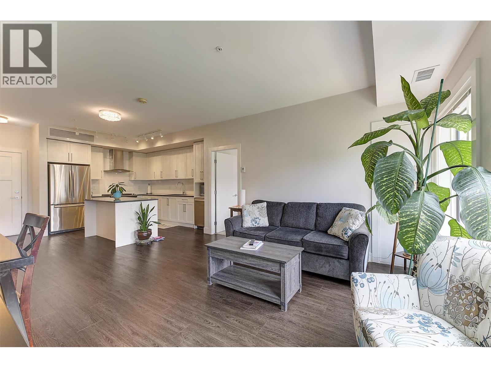 4380 Lakeshore Road Unit# 225, Kelowna, British Columbia  V1W 5N3 - Photo 4 - 10396122