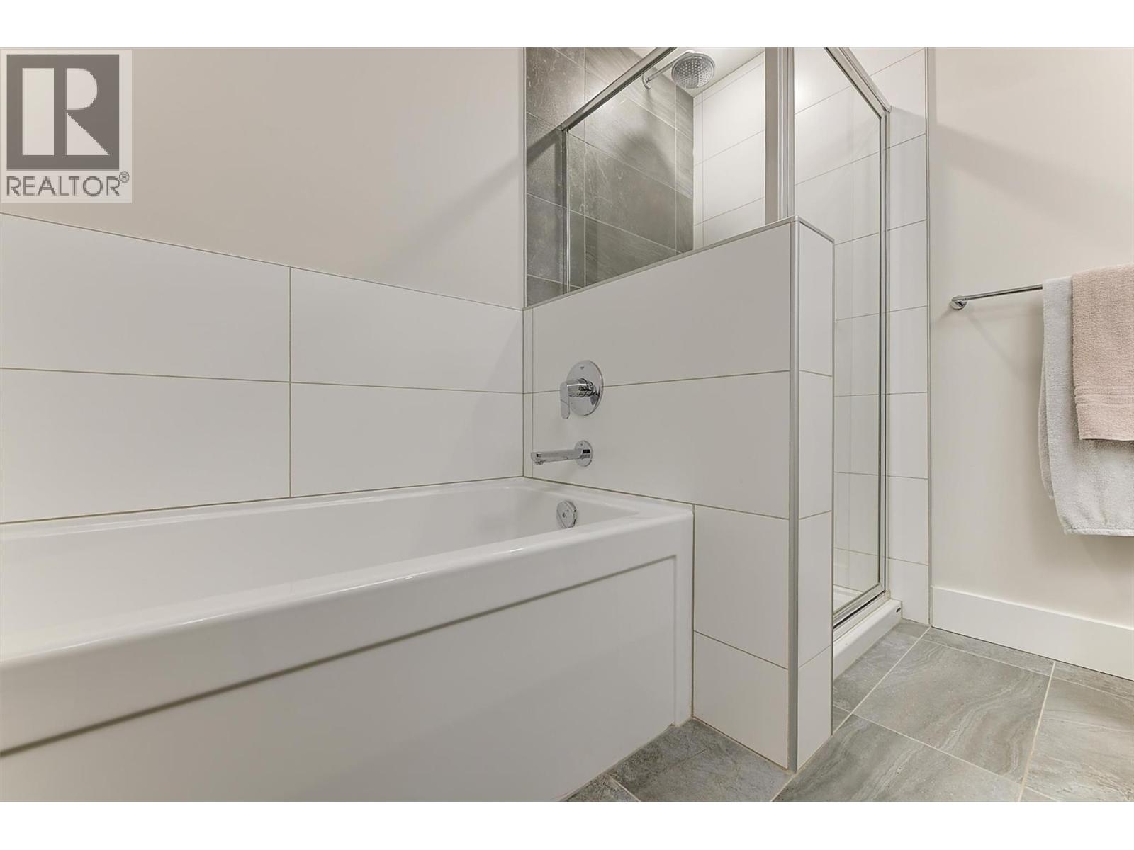 4380 Lakeshore Road Unit# 225, Kelowna, British Columbia  V1W 5N3 - Photo 18 - 10396122