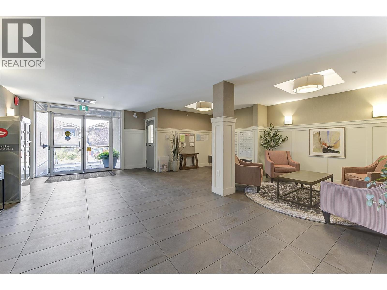 4380 Lakeshore Road Unit# 225, Kelowna, British Columbia  V1W 5N3 - Photo 2 - 10396122