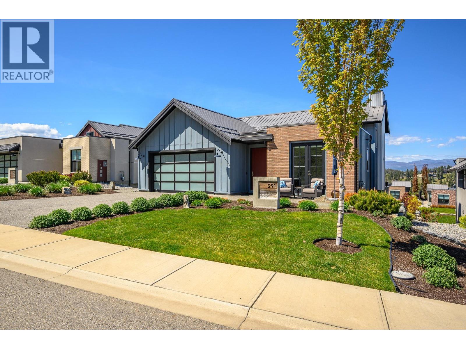 291 Grange Drive, Vernon, British Columbia  V1H 2M1 - Photo 2 - 10385347
