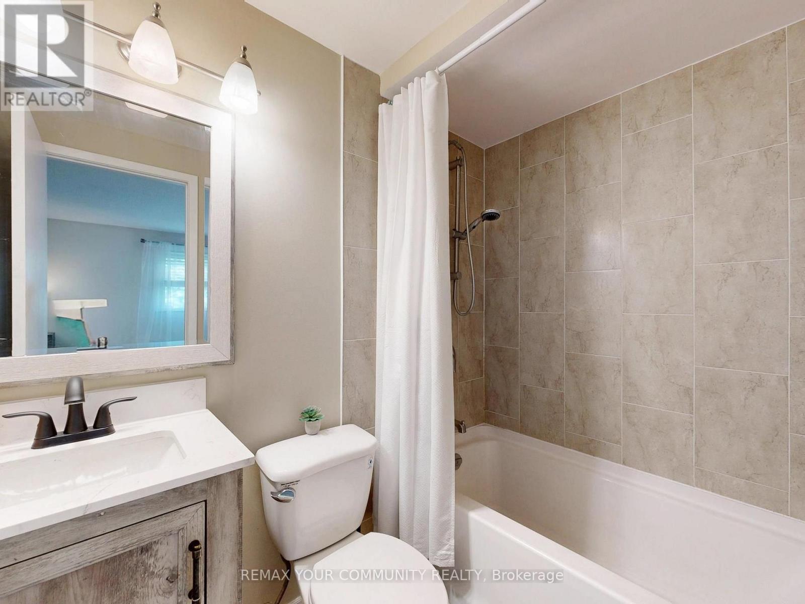 16 - 72 Ashglen Way, Markham, Ontario  L3R 3A7 - Photo 29 - N13512990