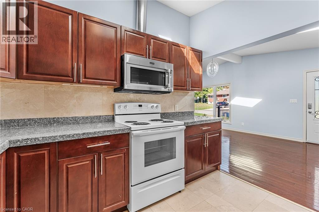 6122 Mayfair Drive, Niagara Falls, Ontario  L2J 1W1 - Photo 7 - 40816541