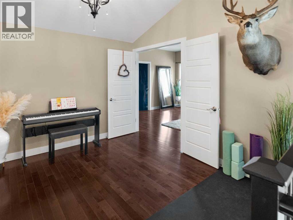 25 Grove Close, Red Deer, Alberta  T4P 0P4 - Photo 20 - A2320801