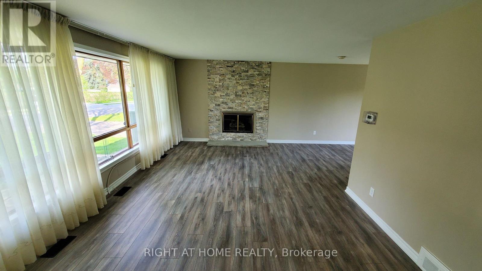 1 - 169 Yorkview Drive, Toronto, Ontario M2R 1K2 - Photo 5 - C13654844