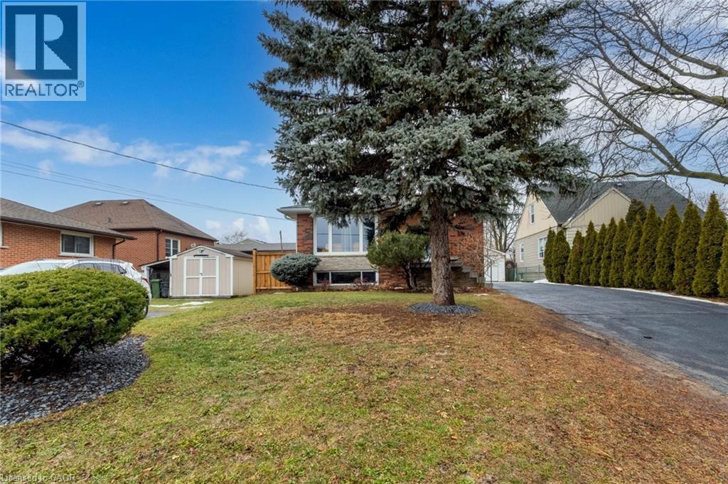 27 Blenheim Drive, Stoney Creek, Ontario  L8E 1W1 - Photo 2 - 40852102