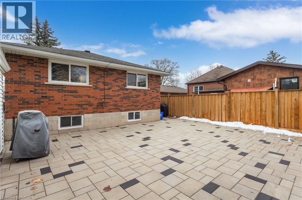 27 Blenheim Drive, Stoney Creek, Ontario  L8E 1W1 - Photo 39 - 40852102