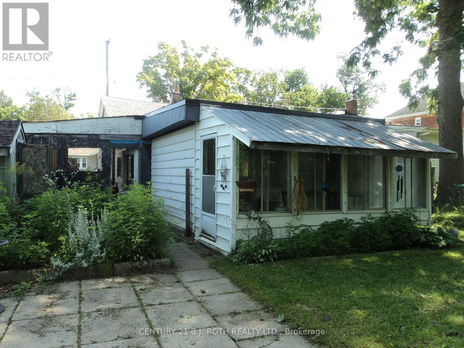 137 Dufferin Street, Orillia, Ontario  L3V 5T1 - Photo 8 - S13654852