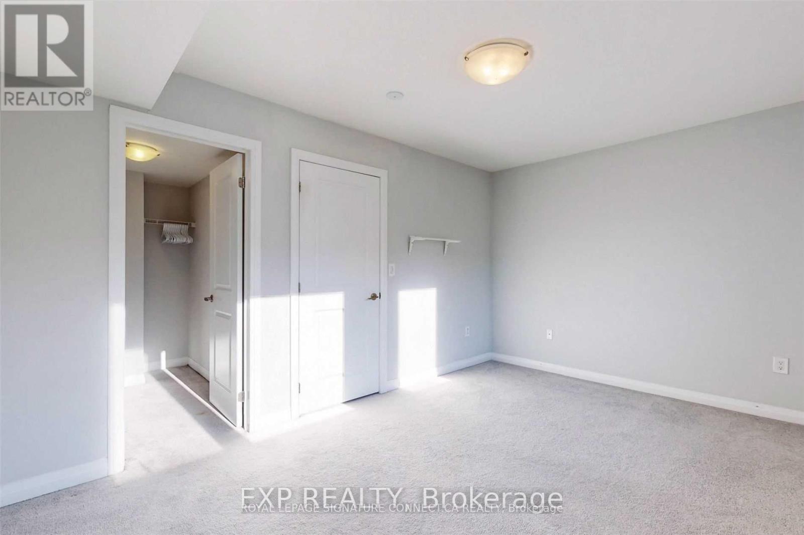 16 Caroline Carpenter Grove, Toronto, Ontario  M3K 0B1 - Photo 4 - W13654840