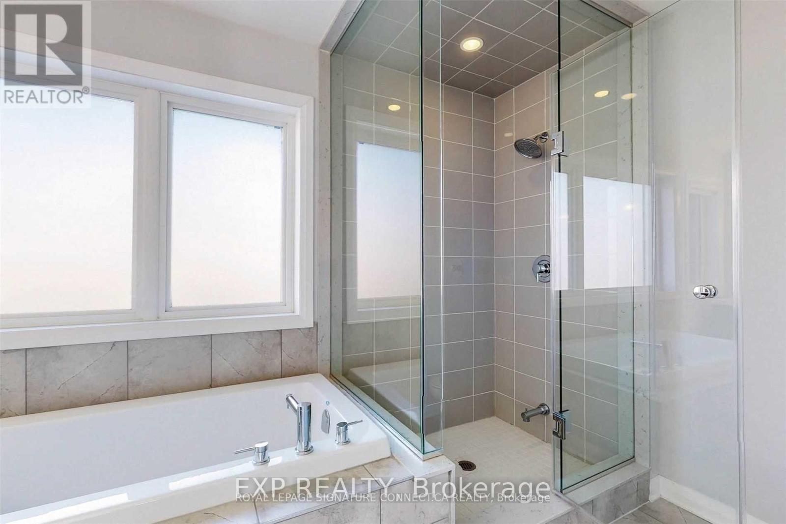 16 Caroline Carpenter Grove, Toronto, Ontario  M3K 0B1 - Photo 6 - W13654840