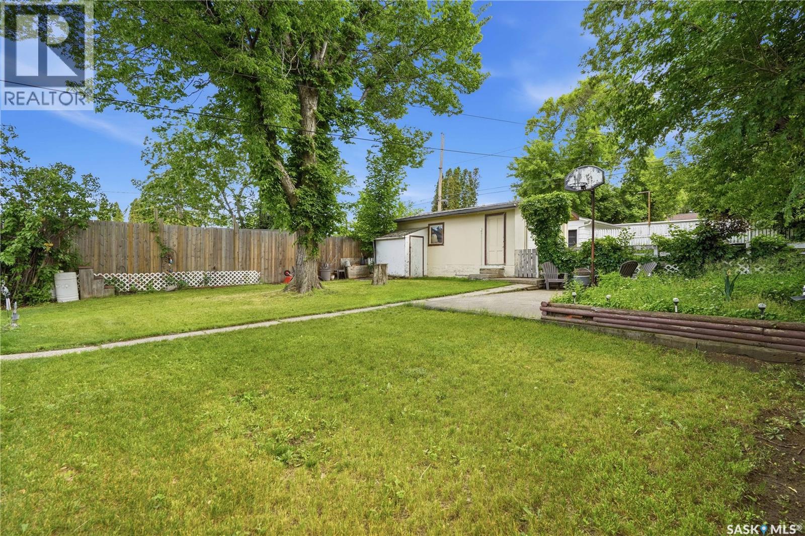 75 Iroquois Street W, Moose Jaw, Saskatchewan  S6H 5A4 - Photo 24 - SK044875