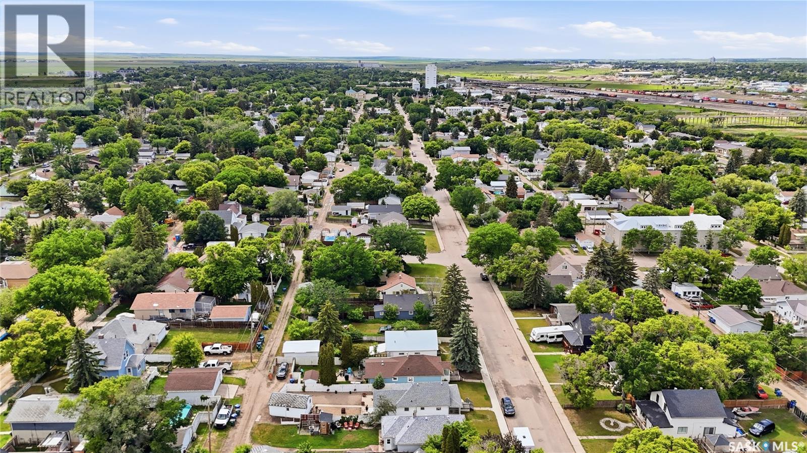 75 Iroquois Street W, Moose Jaw, Saskatchewan  S6H 5A4 - Photo 37 - SK044875