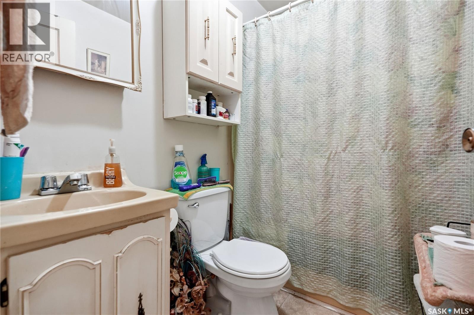 75 Iroquois Street W, Moose Jaw, Saskatchewan  S6H 5A4 - Photo 8 - SK044875
