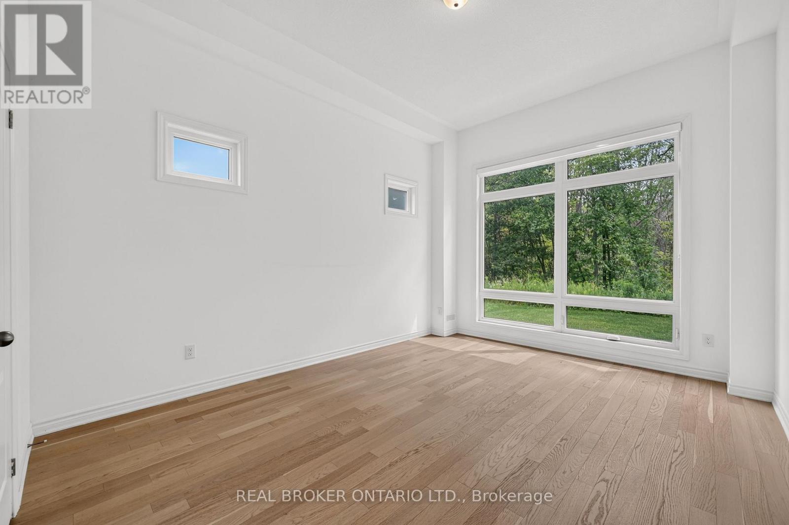 139 Marina Village Drive, Georgian Bay, Ontario  L0K 1S0 - Photo 11 - X13499326