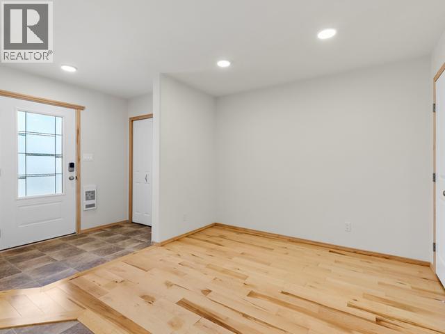 53 Wyvern Avenue, Whitehorse, Yukon Y1A 0T6 - Photo 6 - 17455