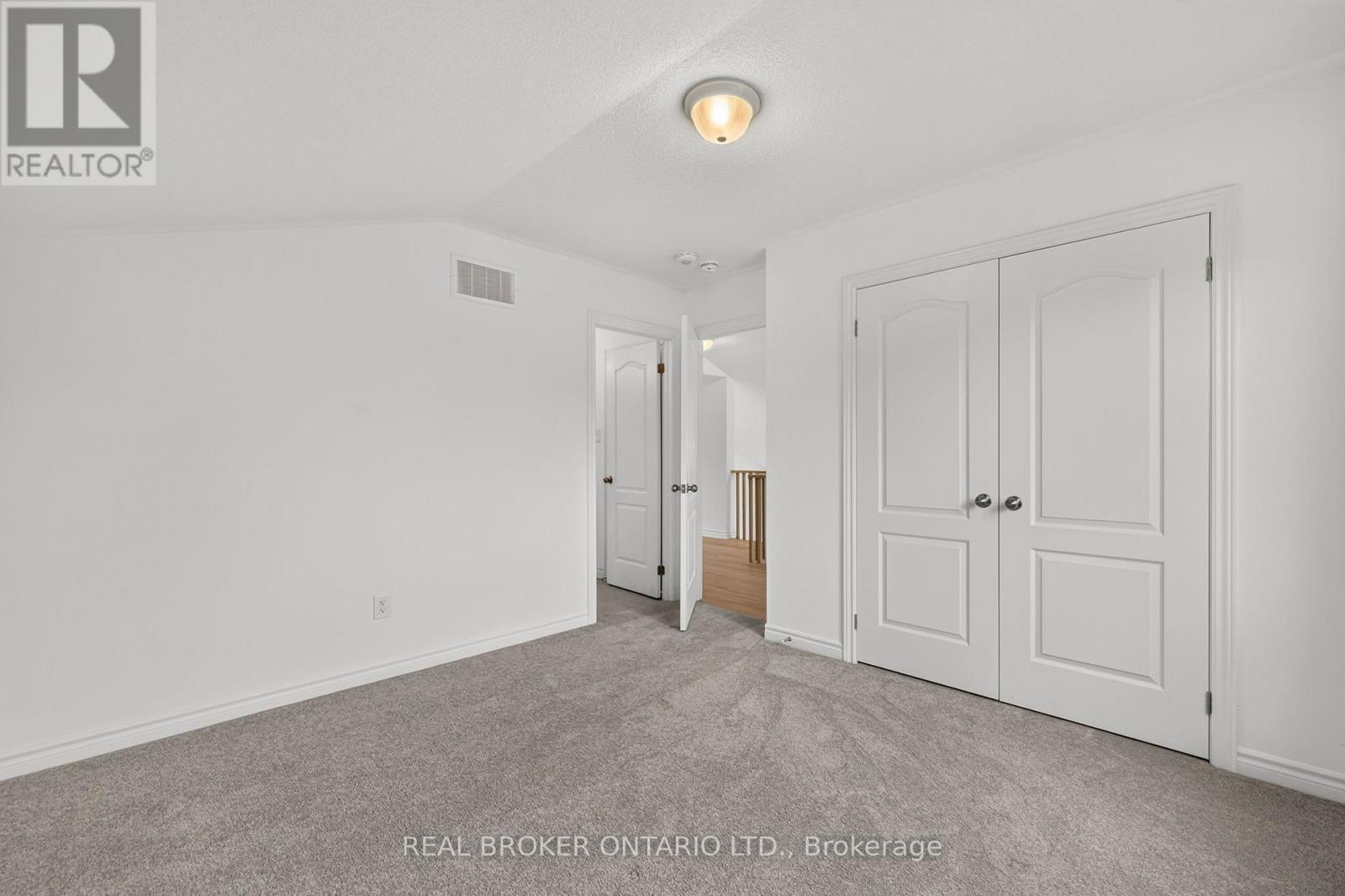 139 Marina Village Drive, Georgian Bay, Ontario  L0K 1S0 - Photo 21 - X13499326